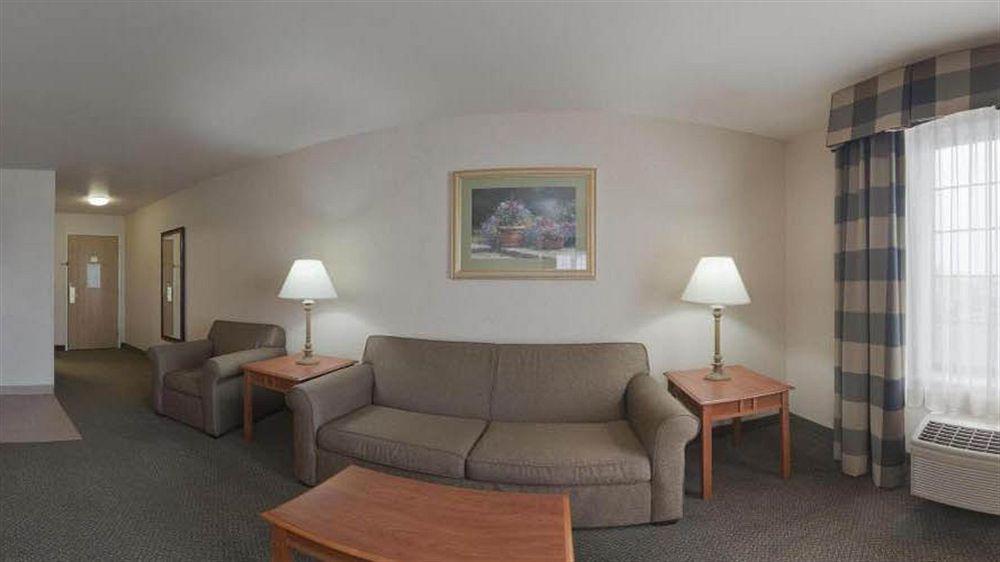 Holiday Inn Express Greensburg By Ihg Екстер'єр фото